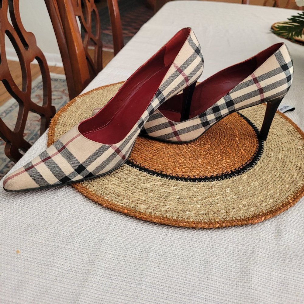 Pumps by Burberry